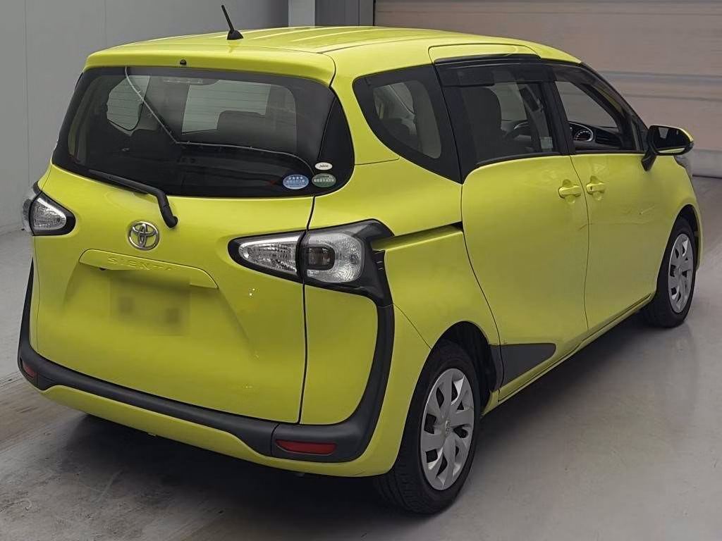 TOYOTA SIENTA