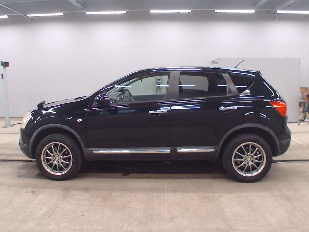 NISSAN DUALIS