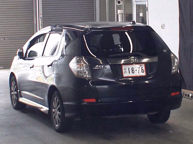 HONDA FIT SHUTTLE