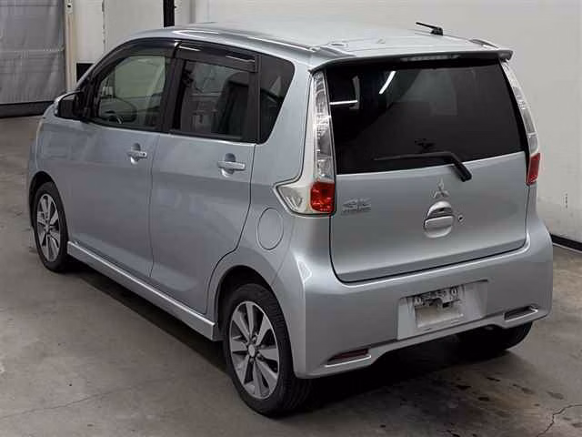 MITSUBISHI EK CUSTOM