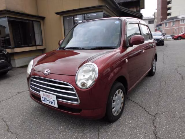 DAIHATSU MIRA GINO