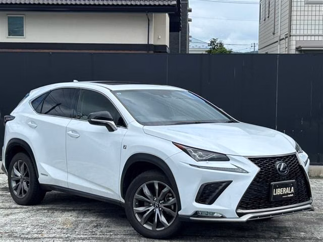 Lexus NX300h