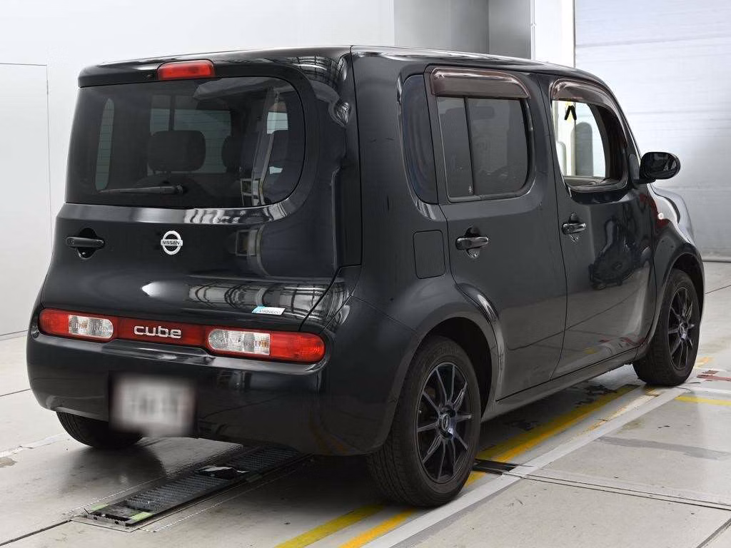 NISSAN CUBE