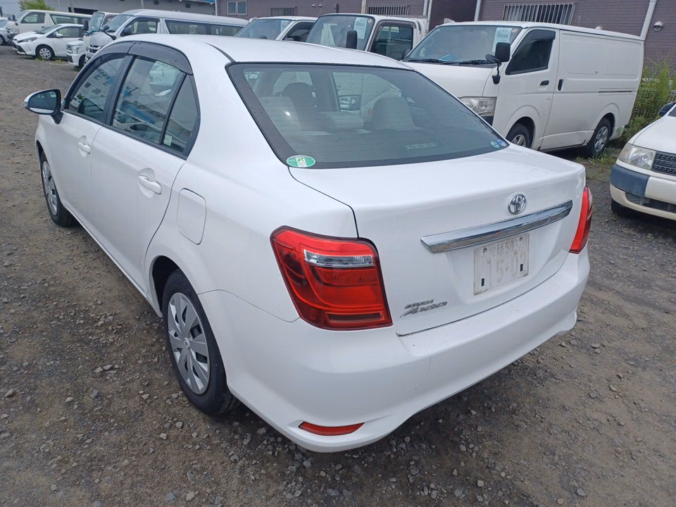 TOYOTA COROLLA AXIO