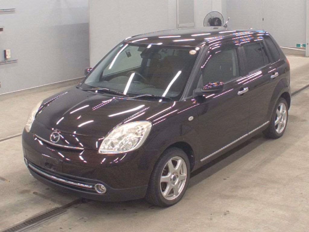 MAZDA VERISA