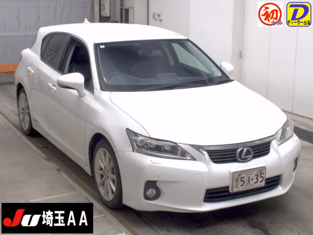 LEXUS CT200H