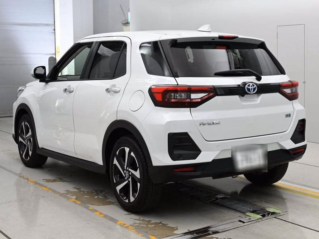 TOYOTA RAIZE
