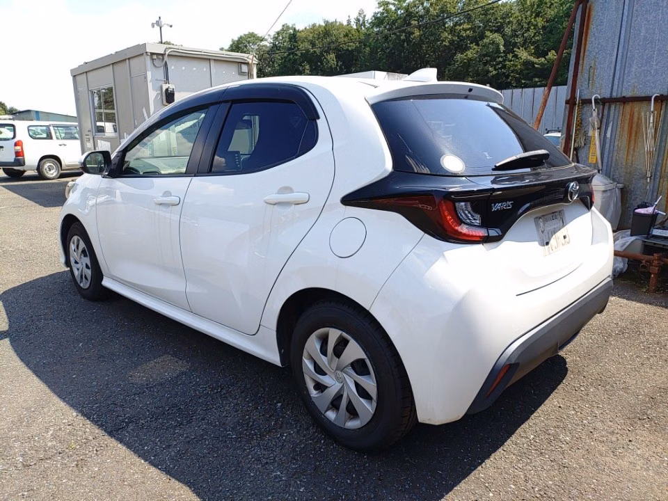 TOYOTA YARIS