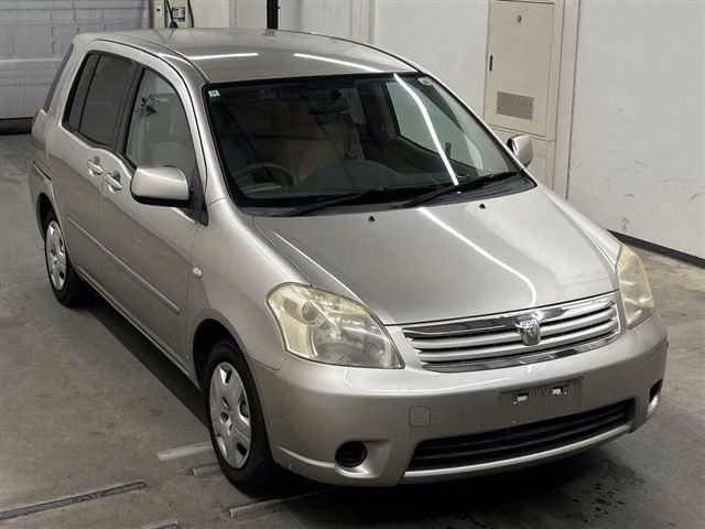 TOYOTA RAUM