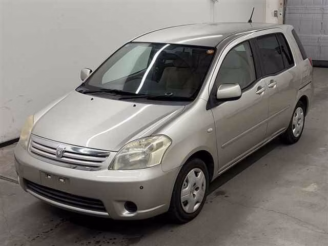 TOYOTA RAUM