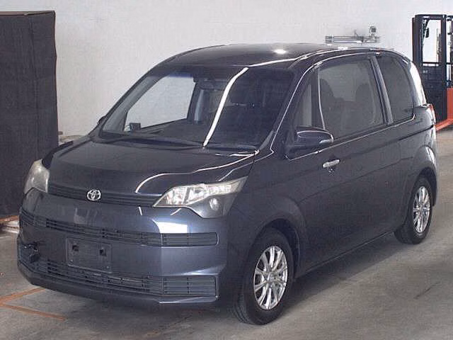TOYOTA SPADE