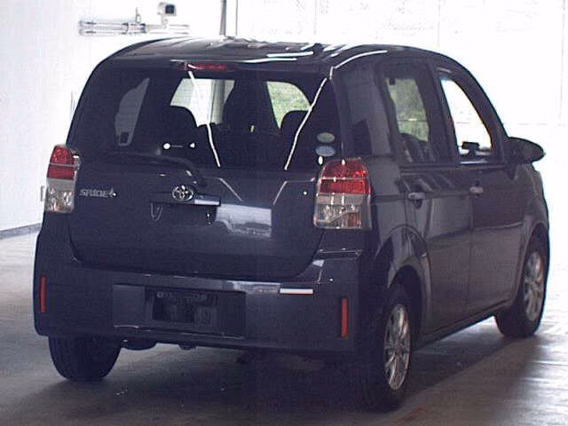 TOYOTA SPADE