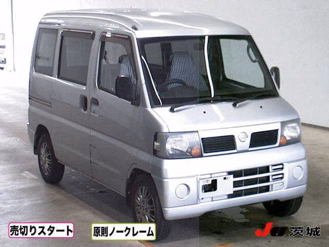NISSAN CLIPPER