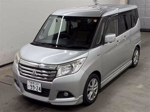 MITSUBISHI DELICA D:2