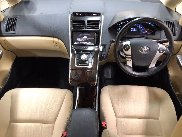 TOYOTA SAI