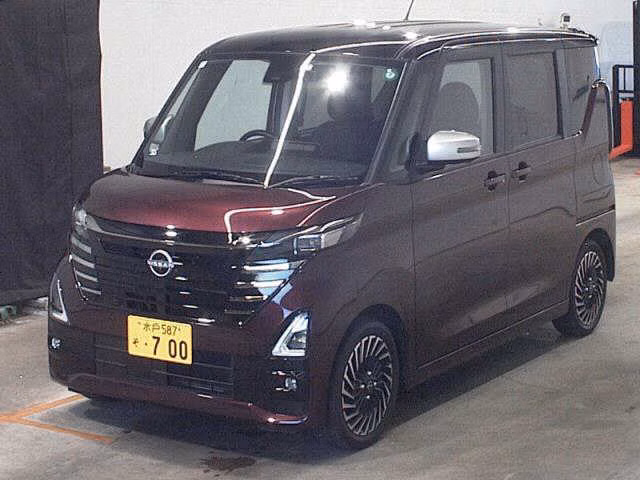 NISSAN ROOX
