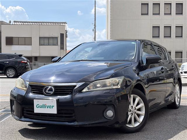 LEXUS CT200H