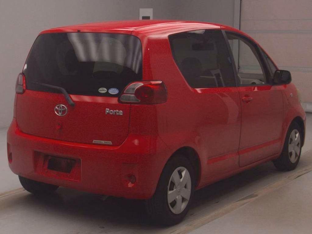 TOYOTA PORTE