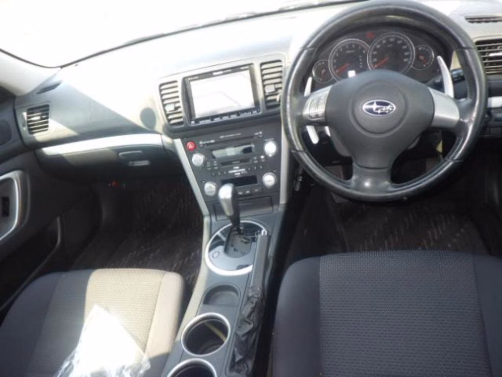 SUBARU LEGACY