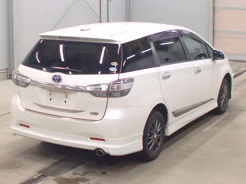 TOYOTA WISH