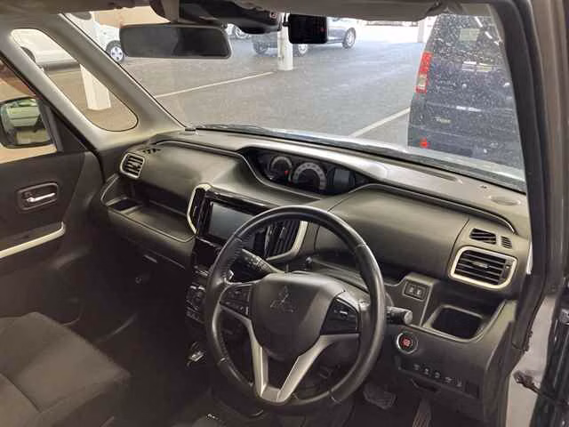 MITSUBISHI DELICA D:2