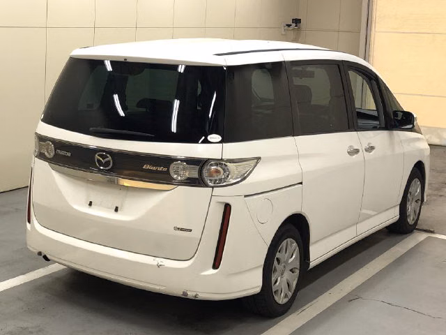 MAZDA BIANTE