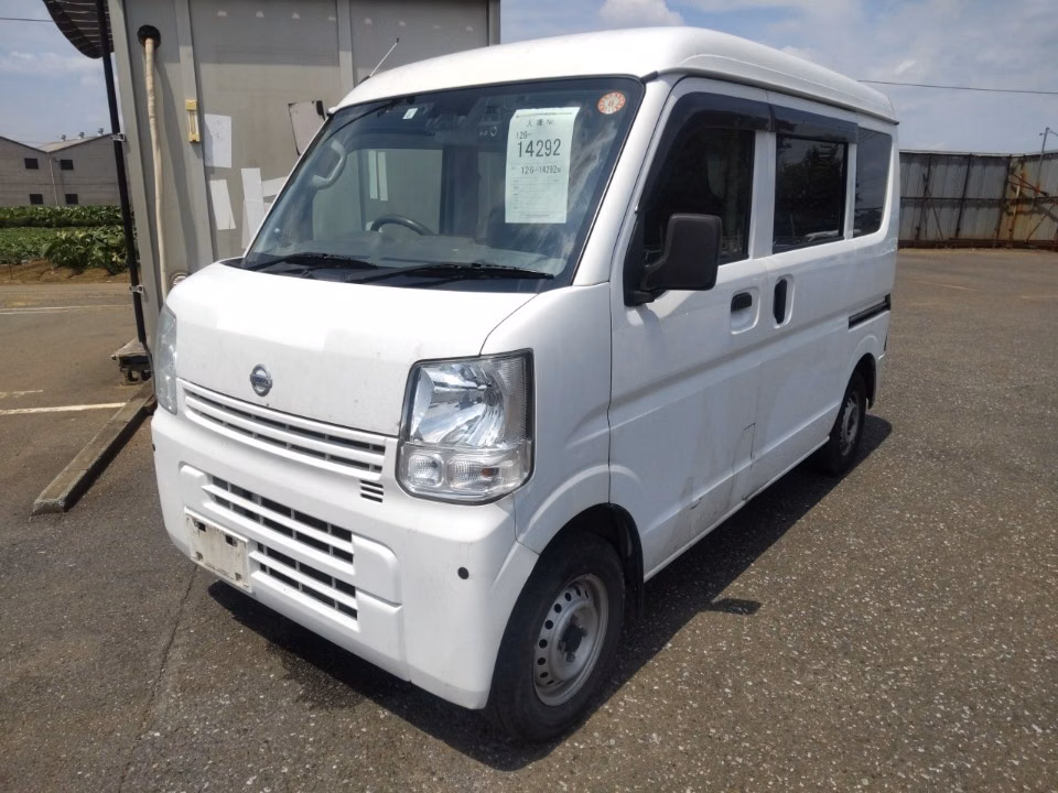 NISSAN NV100 CLIPPER