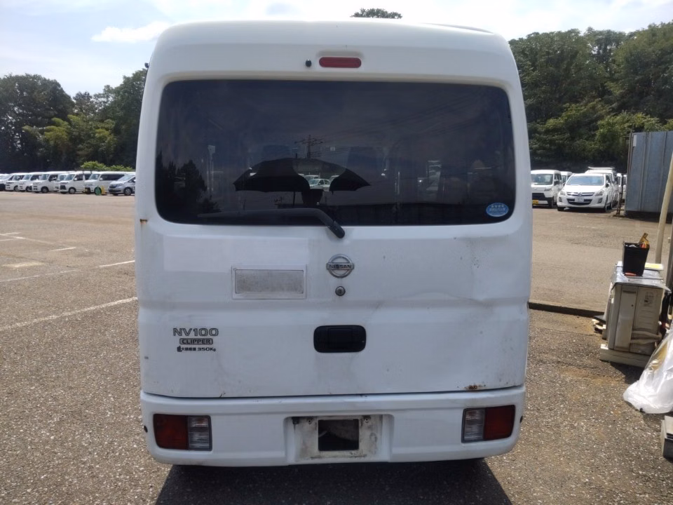NISSAN NV100 CLIPPER