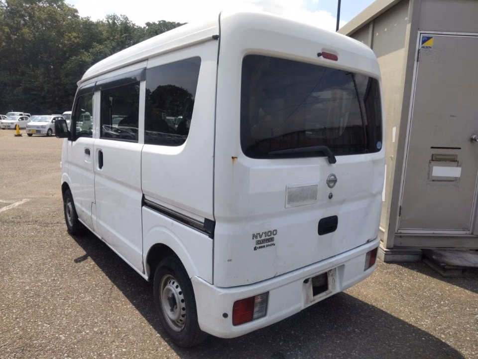 NISSAN NV100 CLIPPER