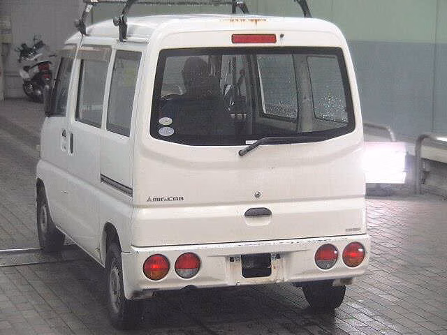 MITSUBISHI MINICAB