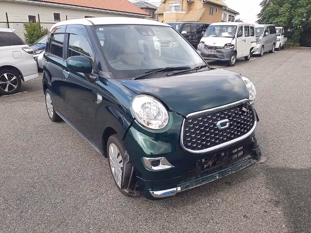 DAIHATSU CAST