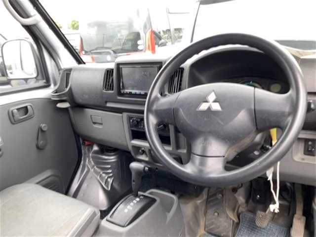 MITSUBISHI MINICAB MIEV