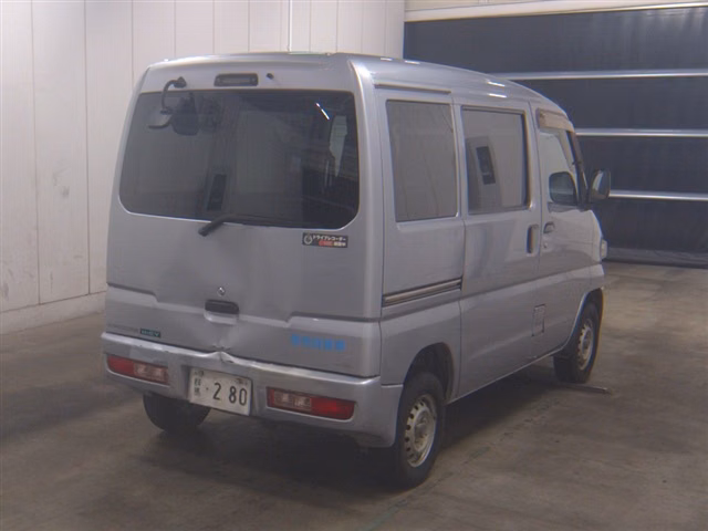 MITSUBISHI MINICAB MIEV