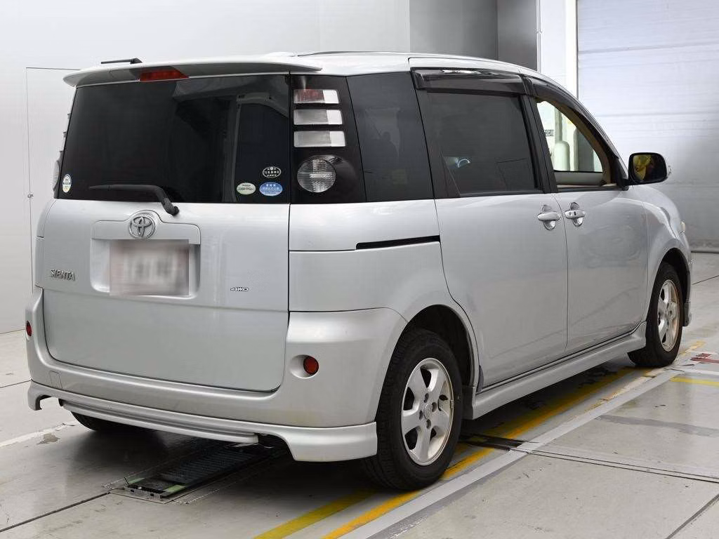 TOYOTA SIENTA