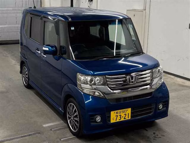 HONDA N-BOX