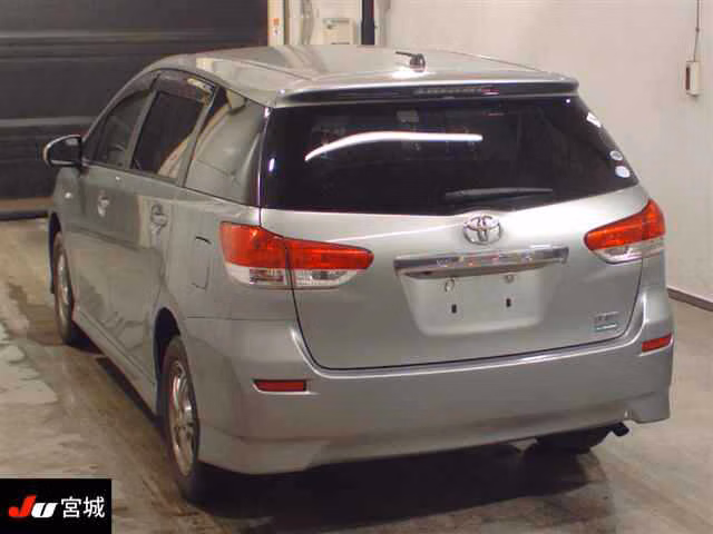 TOYOTA WISH