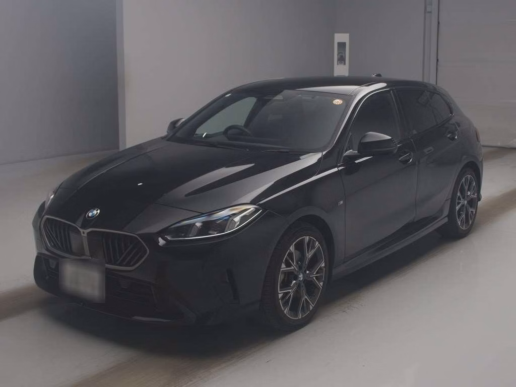 BMW 1-SERIES