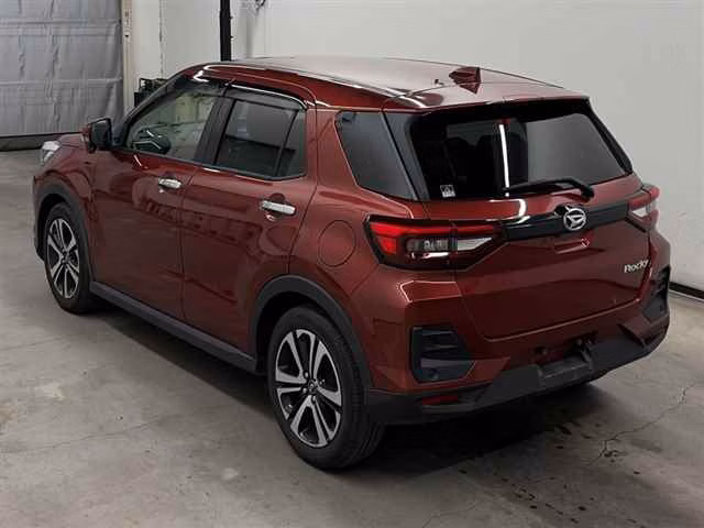 DAIHATSU ROCKY