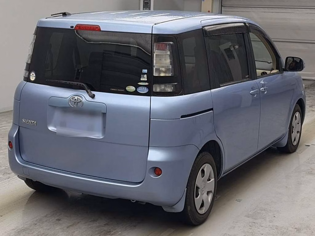 TOYOTA SIENTA