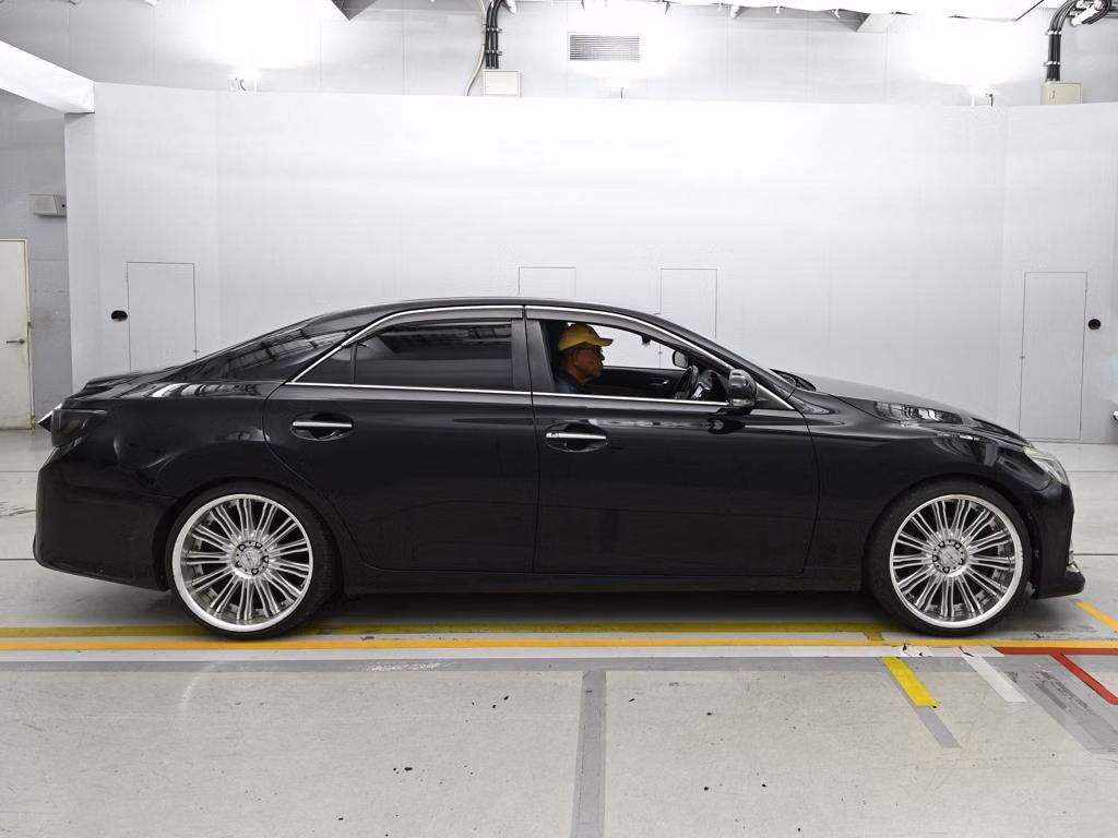 TOYOTA MARK X
