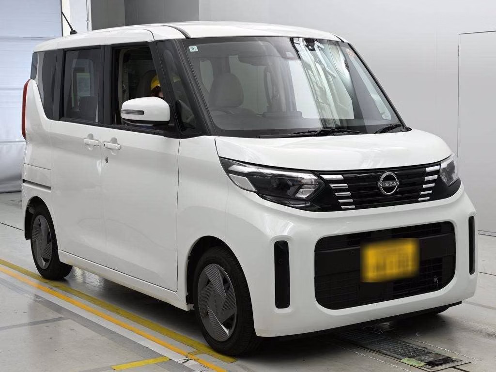 NISSAN ROOX