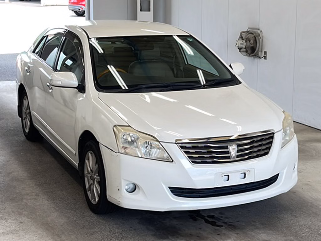 TOYOTA PREMIO