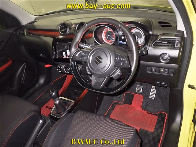 SUZUKI SWIFT