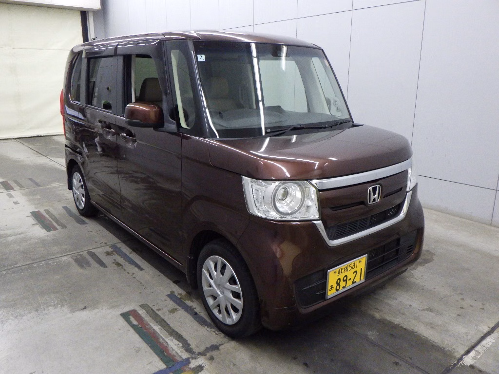 HONDA N-BOX