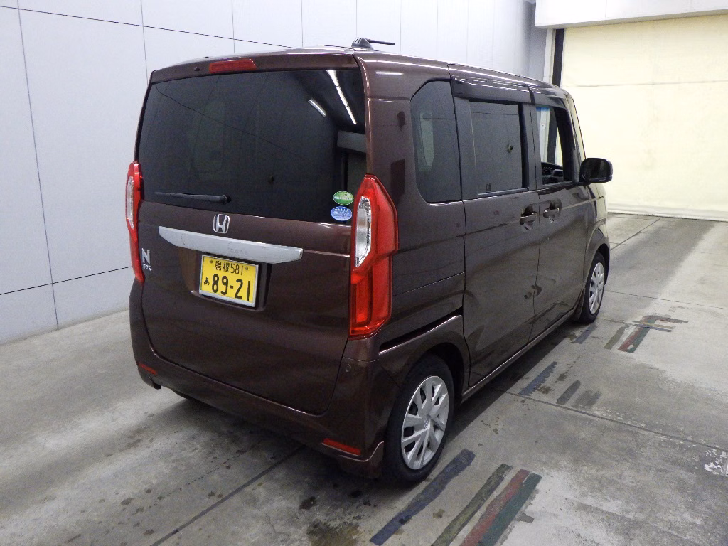HONDA N-BOX