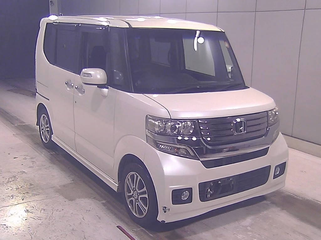 HONDA N-BOX