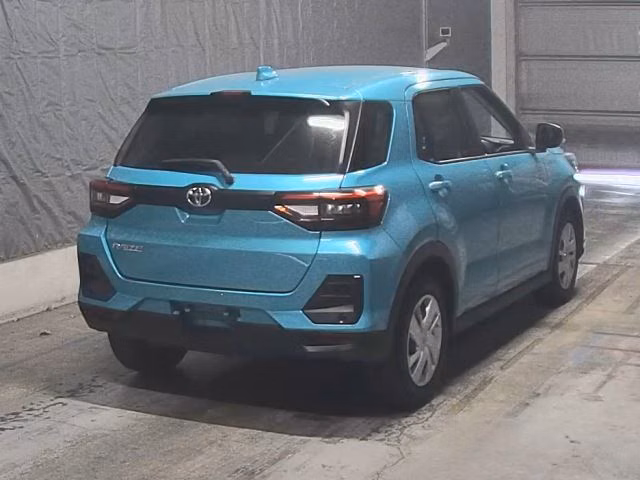 TOYOTA RAIZE