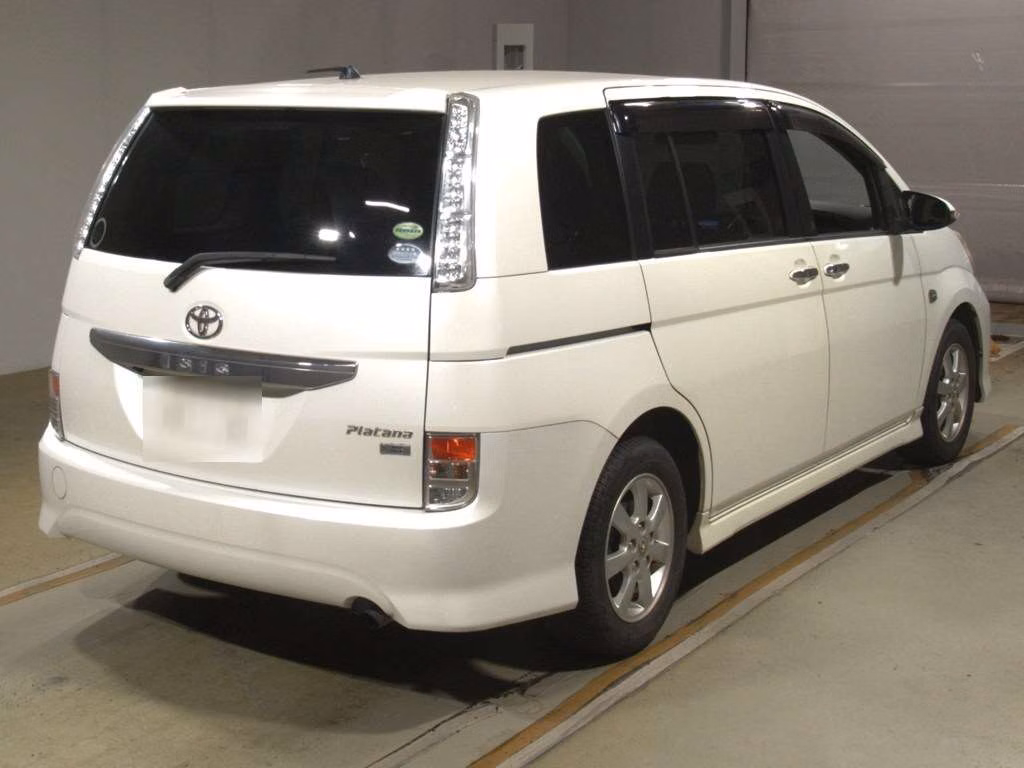 TOYOTA ISIS