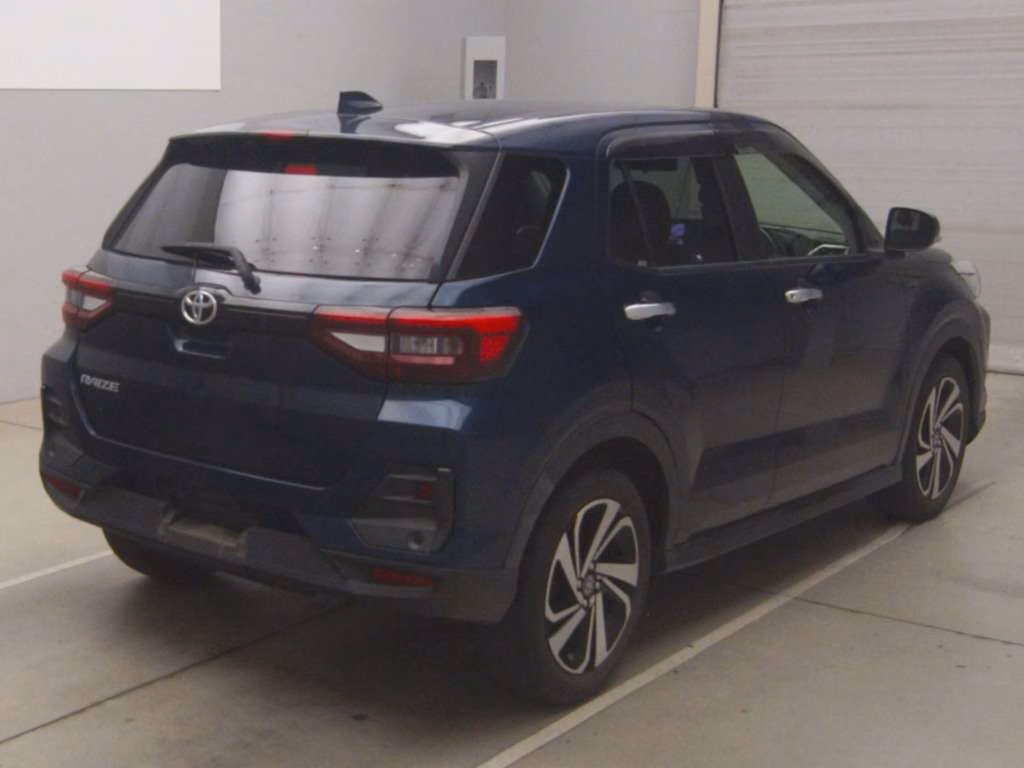 TOYOTA RAIZE