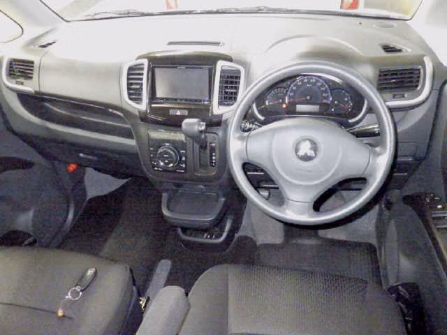 MITSUBISHI DELICA D:2